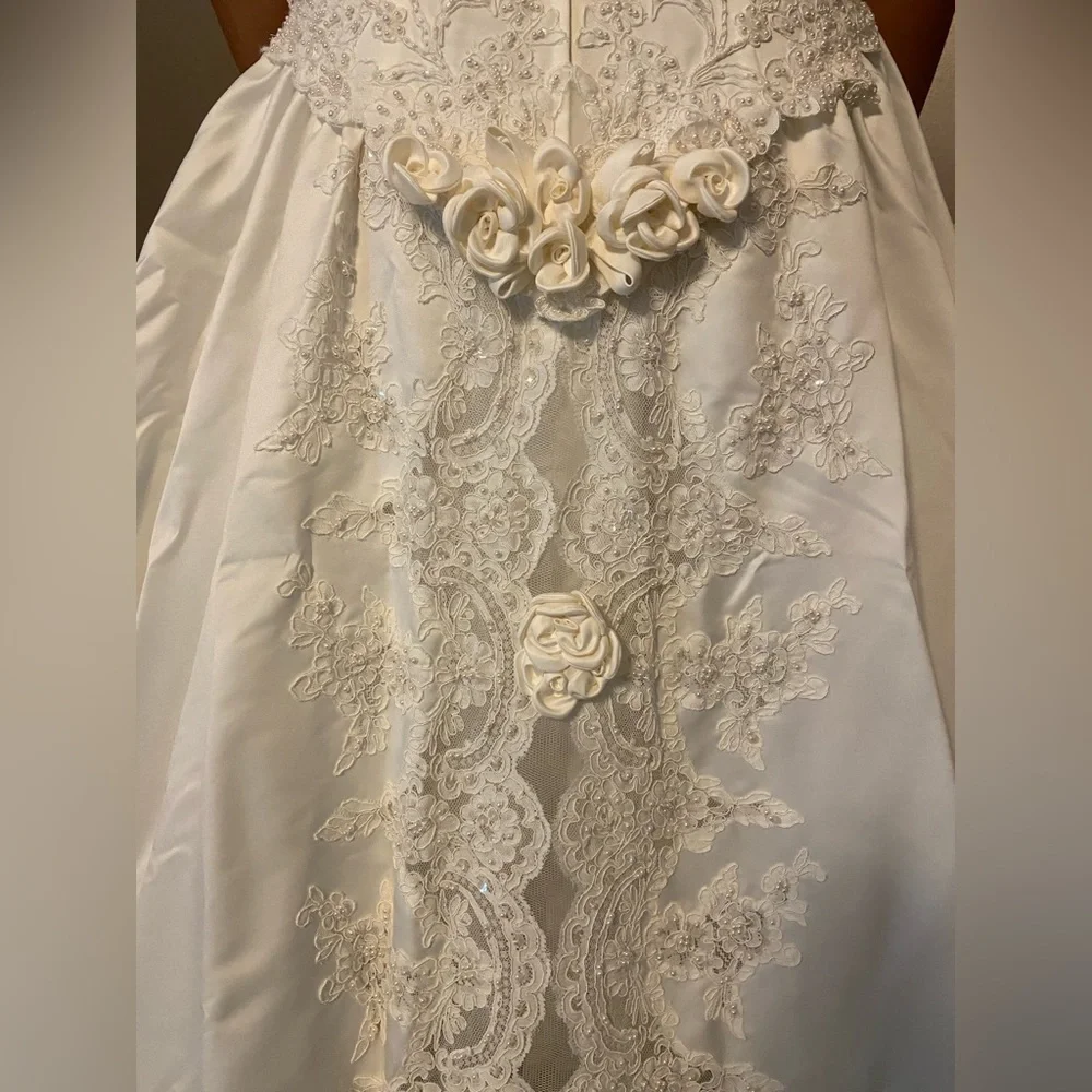 Mon Cheri Wedding dress size 14 - Picture 10 of 16